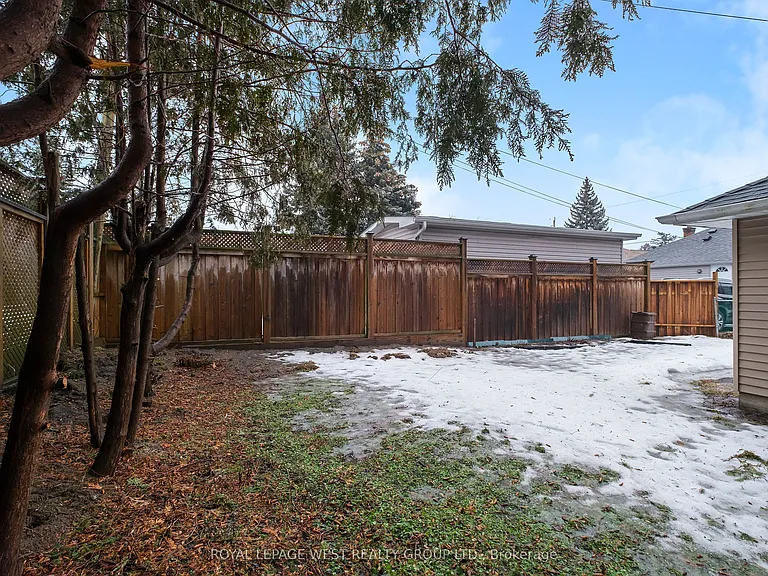 24 Barker Ave — Photo 44