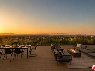 4207 Don Alanis Pl, Los Angeles, CA 90008