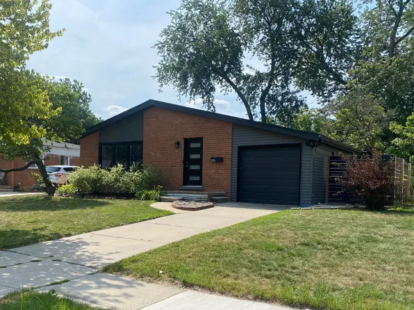 926 Woodlawn Ave, Royal Oak, MI 48073