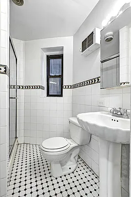 Rented by Prime Rok Real Estate LLC | media 11