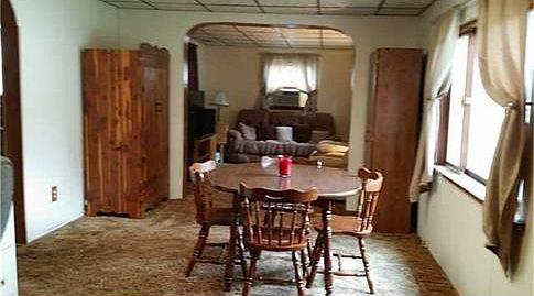 4th image of 706 Park St