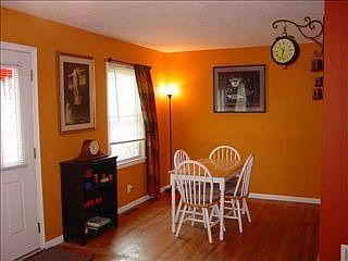3rd image of 7315 James Ave