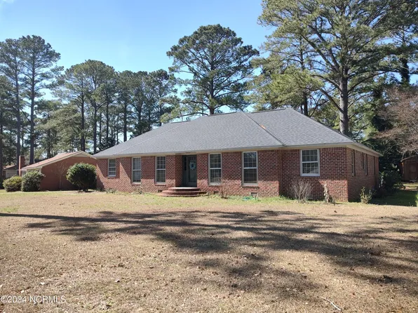 209 Shoreline Drive, New Bern, NC 28562