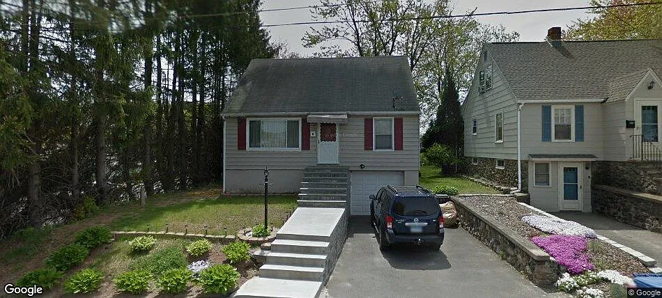 54 Ramona Ave