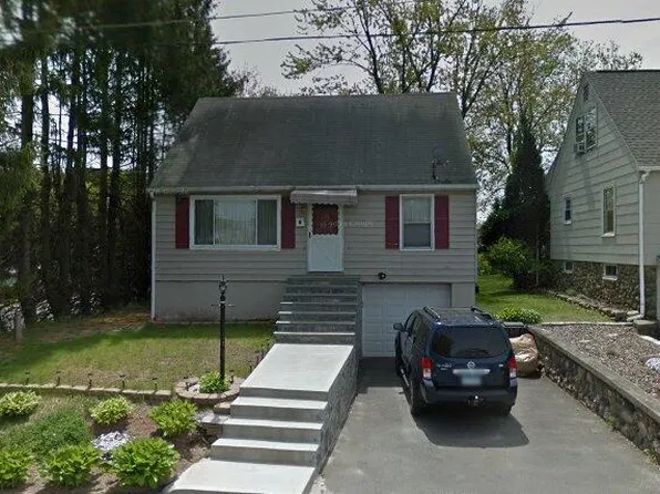 54 Ramona Ave, Waterbury, CT 06705