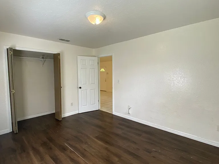 2717 NE 17th Ave — Photo 23