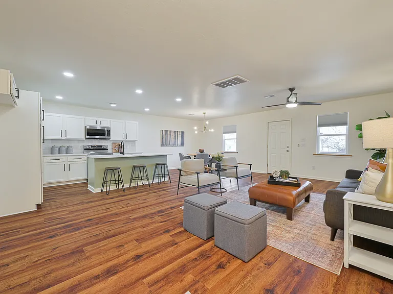 4330 Granger Ave — Photo 14