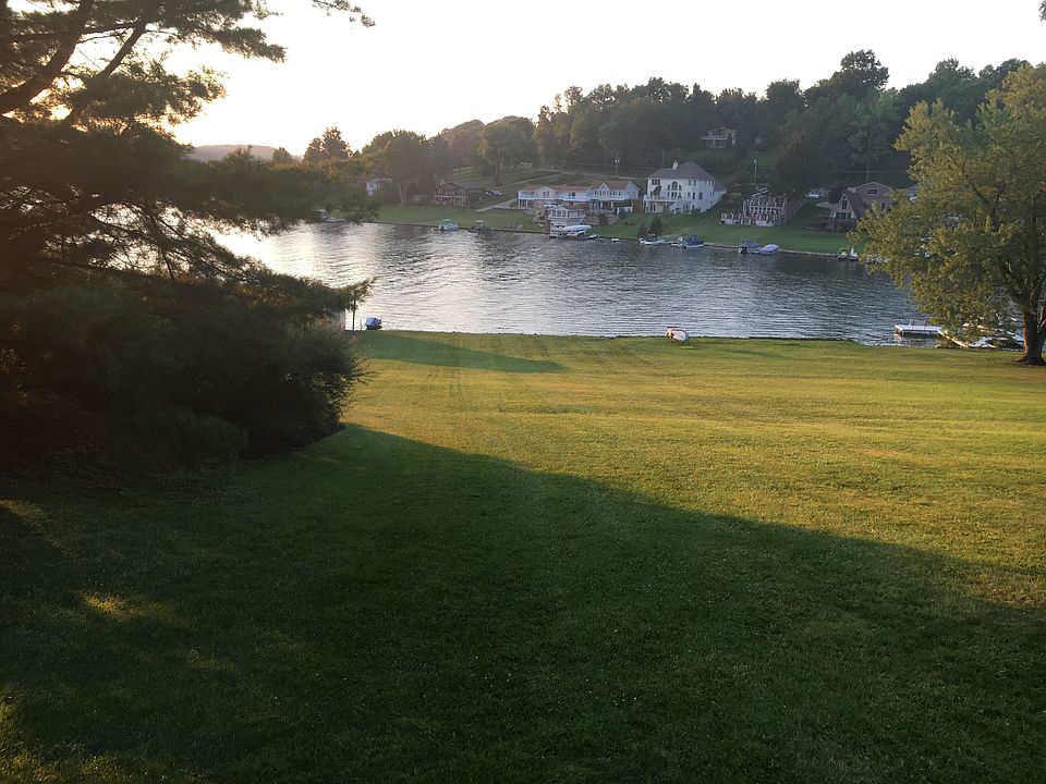 view of 2/3rds of lot