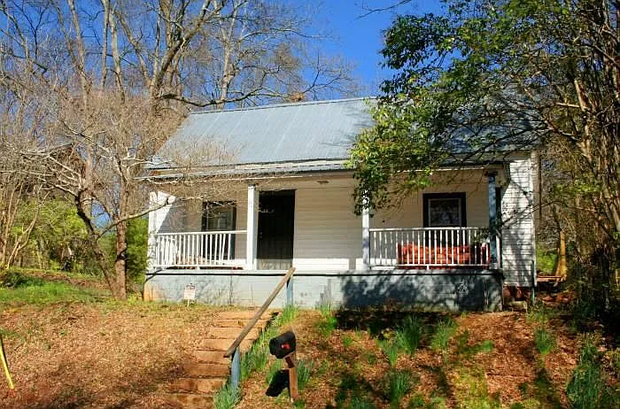 3 bed, 1508 sqft, $1,900 — Photo 1