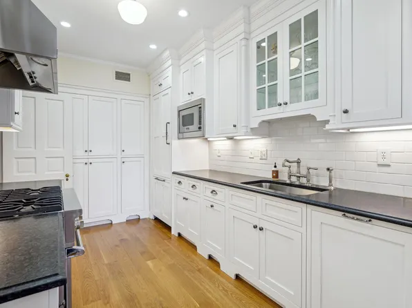 3131 N St NW, Washington, DC 20007