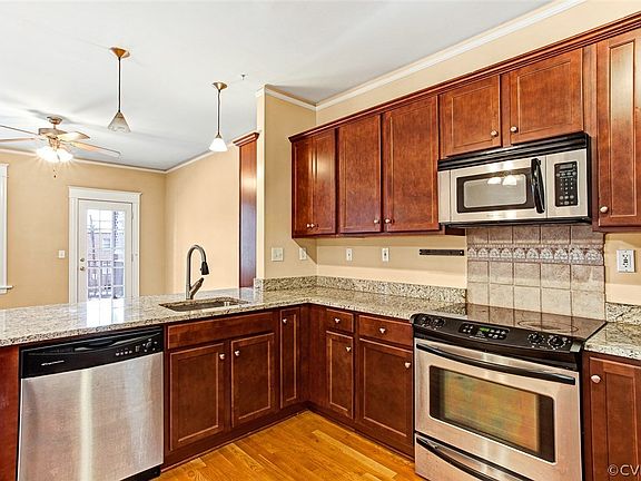 4th image of 1618 Park Ave APT 2D