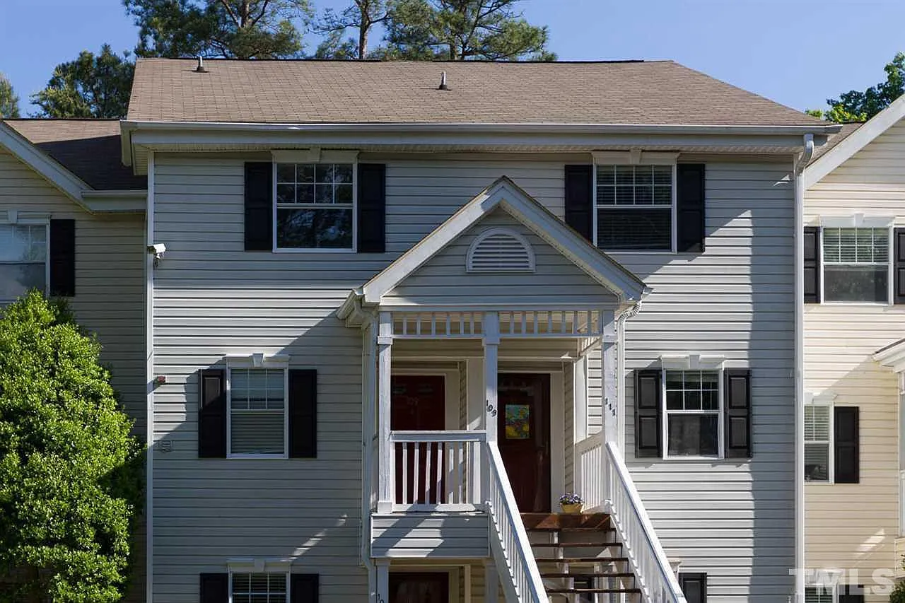 2 bed, 2.5 bath, 1167 sqft, $1,700 — Photo 1
