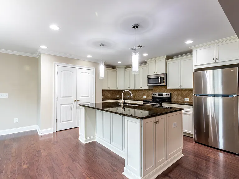 2171 Addison Way — Photo 9