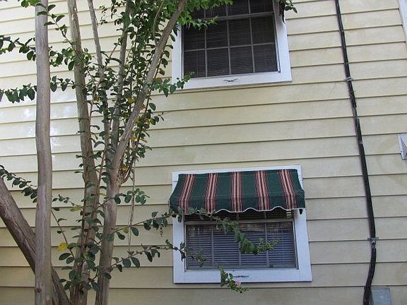 2nd image of 211 Westwood St