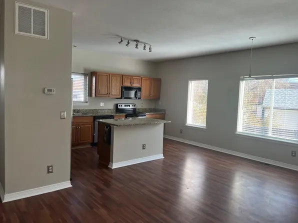 8172 W 53rd Ln, Arvada, CO 80002