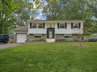 402 Wisconsin Trl, Browns Mills, NJ 08015