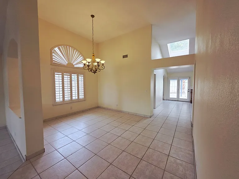 2920 Setting Sun St — Photo 11