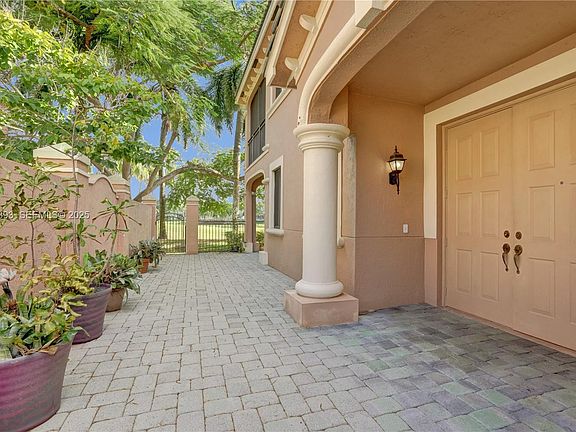 2nd image of 2757 Center Court Dr Dept 120
