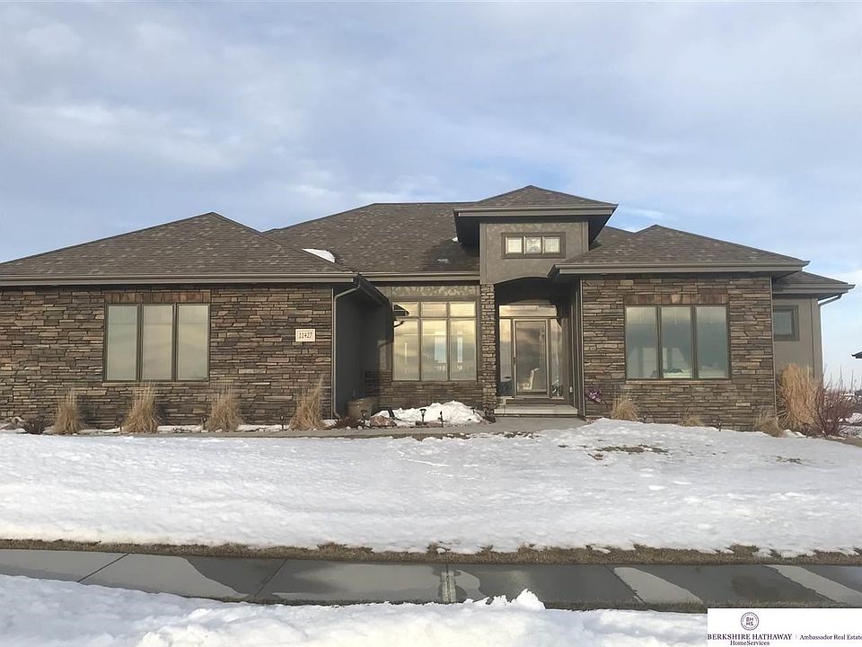1st image of 11427 S 123rd Ave