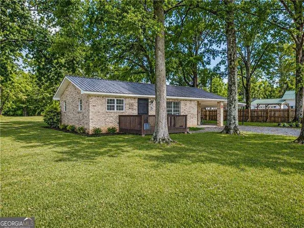 7 York Dr NE, Plainville, GA 30733