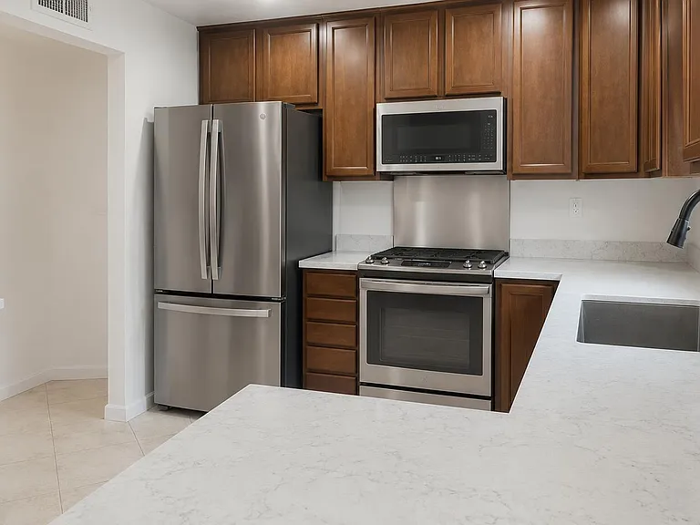 4326 E Glenrosa Ave — Photo 11