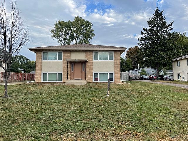 1st image of 585 78th Ave NE