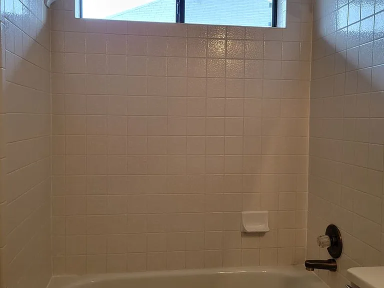 1104 Lambrusco Dr — Photo 27