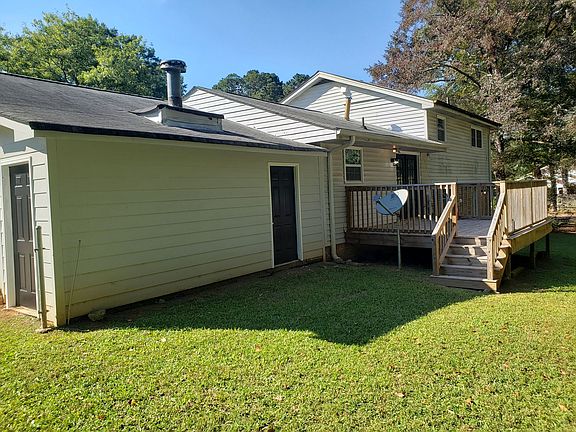3rd image of 185 Mimosa Dr