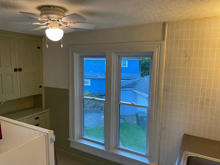 29 Adams St #2 — Photo 4
