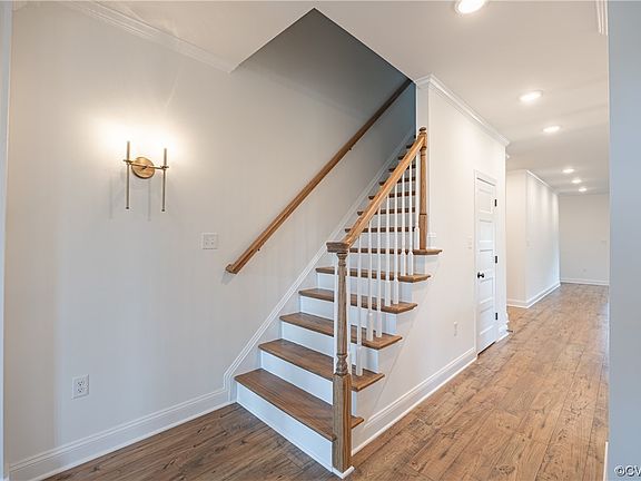 4th image of 11450 Pine Willow Circle Gln