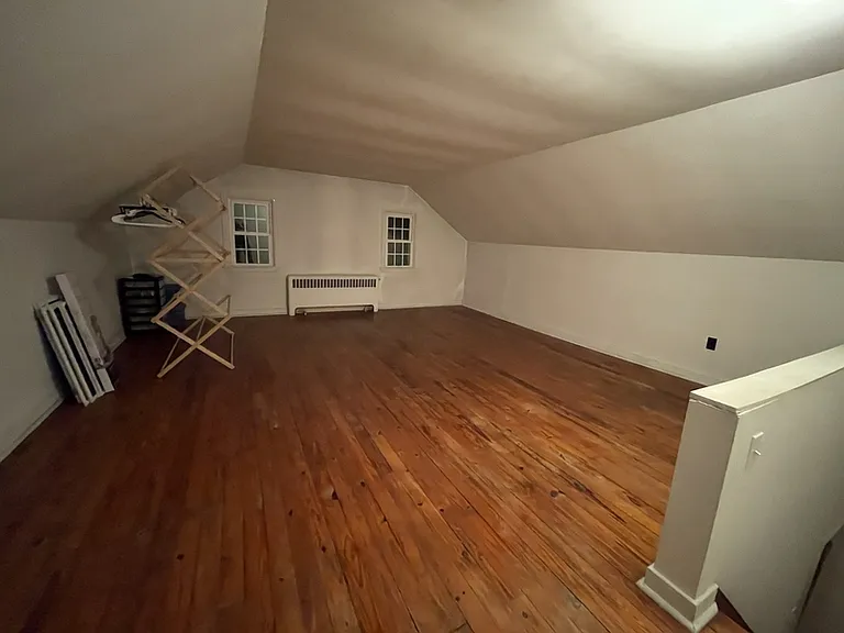 405 Washington Ave — Photo 9