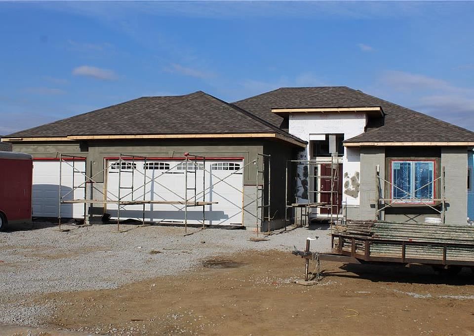1st image of 4403 Greystone Dr