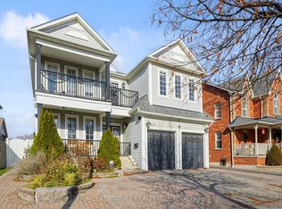 94 Carnwith Dr E, Whitby, ON L1M 2K8