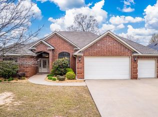 149 Auriel Cir, Maumelle, AR 72113