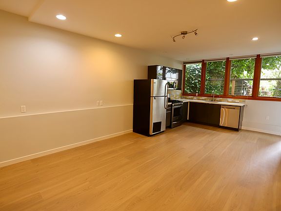 3rd image of 1246 12th Ave #1248