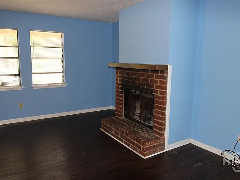 105 Bristlecone Ct — Photo 3
