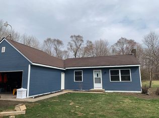 6619 400th Ave, Burlington, WI 53105