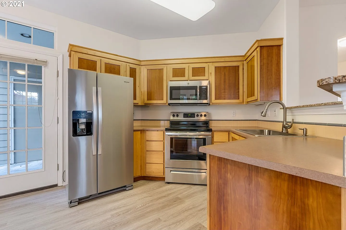 Updated Ground-Level Condo in Orenco Station Prime Hillsboro Location! — Photo 3