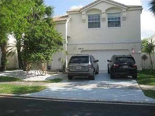 1st image of 15817 NW 16th St