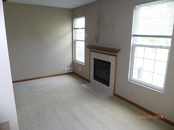 3rd image of 24206 W Leski Ln