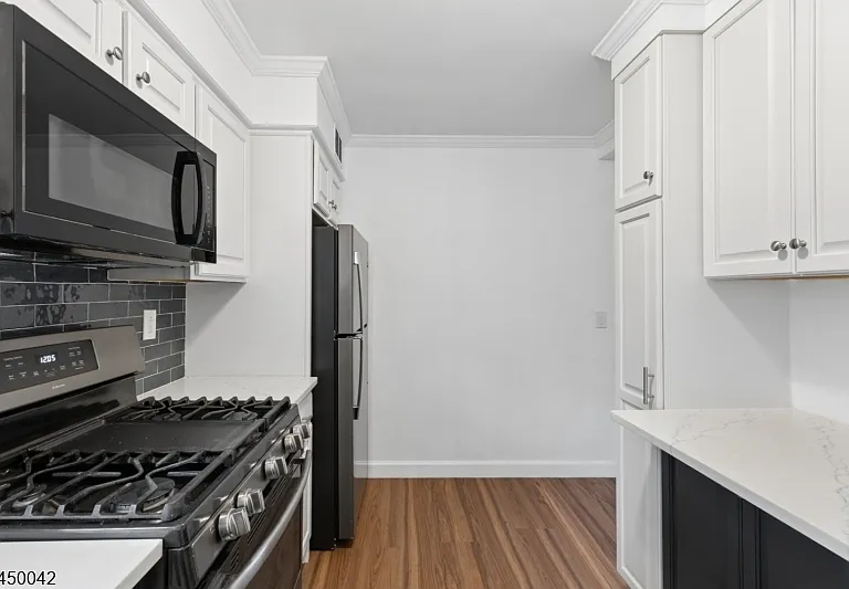 149 Severin Ct — Photo 7