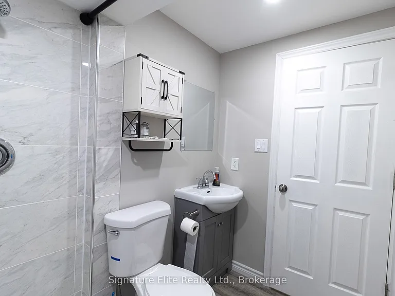 2561 Stallion Dr #BASEMENT — Photo 10
