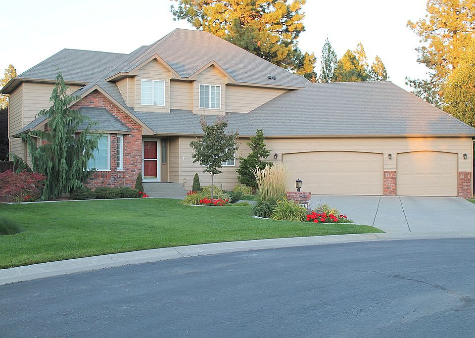 1st image of 2321 E Brookfield Ln