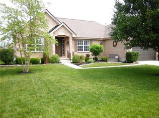 405 Whisperwood Dr, Englewood, OH 45322