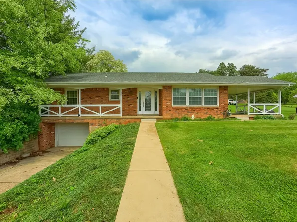 387 Center Grange Rd, Monaca, PA 15061