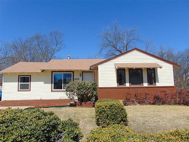 1st image of 2409 Jennings Ave