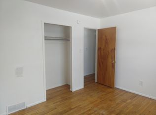519 E Dallas Ave, Madison Heights, MI 48071