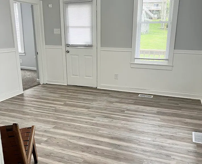 1324 N Columbus St — Photo 7
