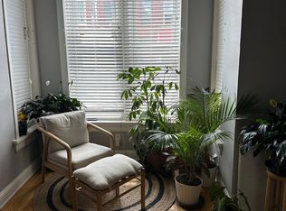 824 E 47th Pl #1, Chicago, IL 60615