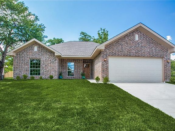 2nd image of 981 Boyce Dr